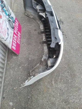 Paragolpes Seat León 2010