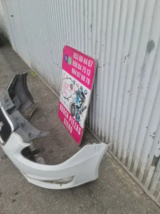 Paragolpes Seat León 2010