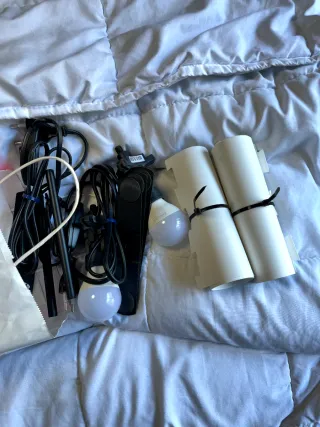 Lámpara de mesa Ikea negra y blanca 2 uds