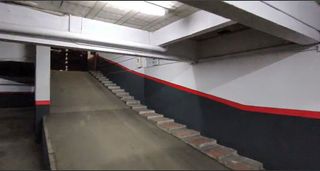 Local comercial en venta en Fondo en Santa Coloma de Gramanet