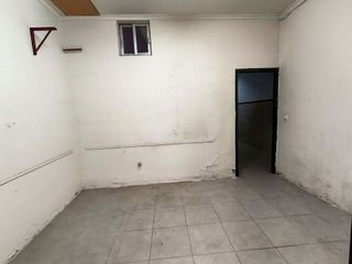 Local comercial en venta en Zona de Cueva de Menga en Antequera