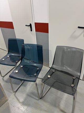 3 Sillas Plástico/Metálico Transparentes