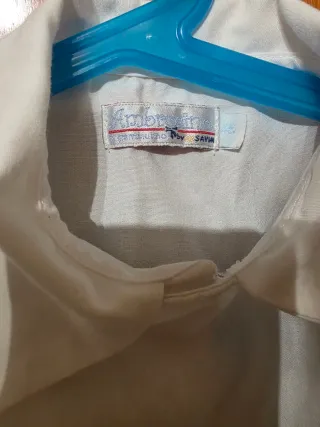 Grembiulino bimbo/a con auto da corsa