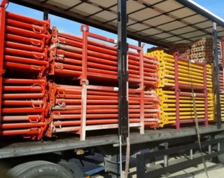 Busco Puntales de obra metálicos