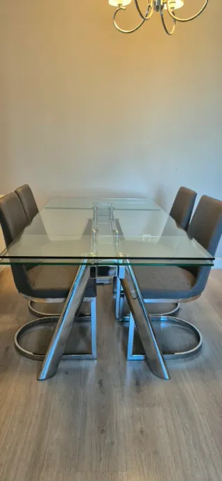 Mesa de cristal y acero extensible 160-200 cm