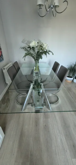 Mesa de cristal y acero extensible 160-200 cm