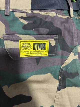 Pantalones Cargo Camuflaje Corteiz L