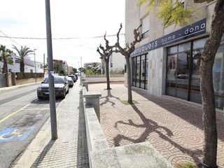 Local comercial en venta en L' Hospitalet de l'Infant en Vandellòs i l'Hospitalet de l'Infant