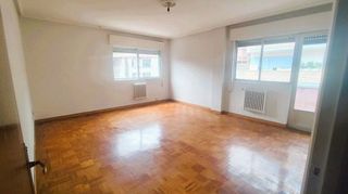 Piso en venta en Pravia