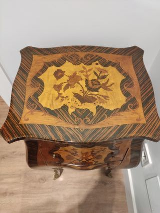 Mesa Auxiliar Luis XV