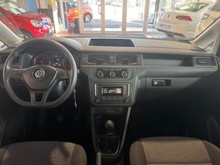 Volkswagen Caddy 2.0TDI 122CV 4MOTION.- " NACIONAL ".- " BAJO CONSUMO ".- " ETIQUETA MEDIOAMBIENTAL C VERDE ".- " REVISADA Y GARANTIZADA ".-