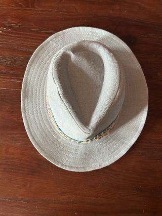 Sombrero vaquero denim azul con banda multicolor