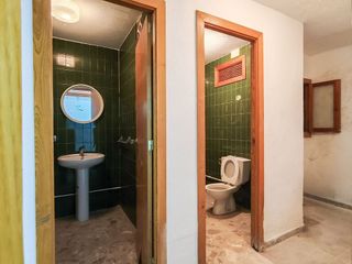 Local comercial en venta en Dolores