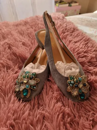 Sandalias Joya Alma en Pena de ante en azul bebé