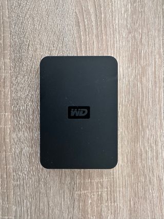 WD Elements 500GB | USB 3.0 | 406h de uso.