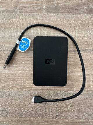 WD Elements 500GB | USB 3.0 | 406h de uso.