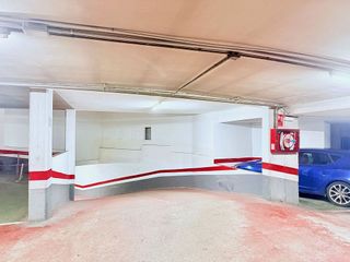 Garaje en venta en Can Calders - Mas Lluí - Roses Castellbell en Sant Feliu de Llobregat