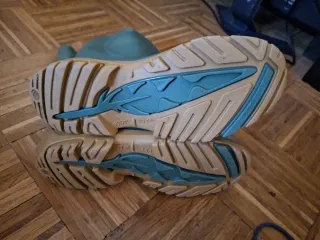 Botas de agua color verde azulado