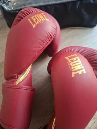 Guantes Boxeo Leone 1947 Burdeos 12oz