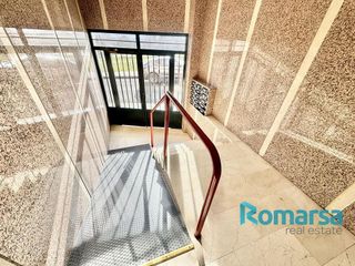 Local comercial en venta en Universidad en Ávila