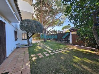 Piso en alquiler en Platja Llarga en Castell-Platja d´Aro