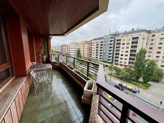 Piso en venta en Coronación en Vitoria-Gasteiz