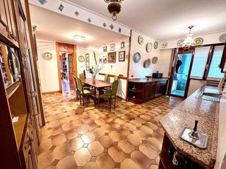 Piso en venta en Coronación en Vitoria-Gasteiz