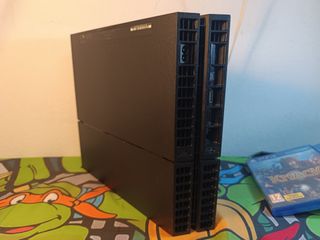 Consola Ps4 Fat completa+ juegos, funcionando !