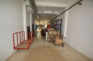 Local comercial en venta en Riu en Santa Coloma de Gramanet