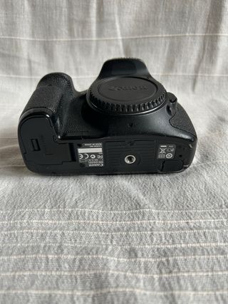 Canon EOS 7D Cámara Réflex Profesional