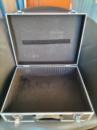 Pedalboard con custodia rigida