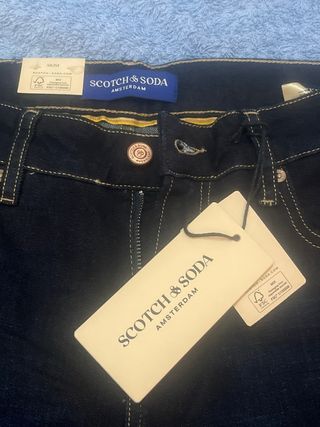 PANTALÓN TEJANO Scotch & Soda T.30 (US) = 40 (ES)