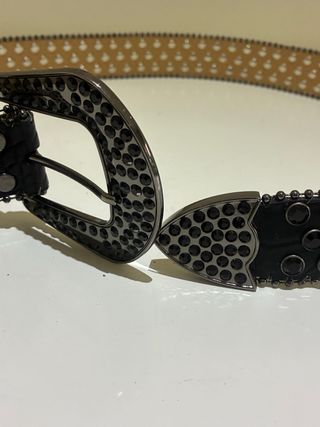 Cintura borchie e strass