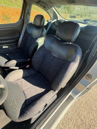 Renault Megane coupe 2001