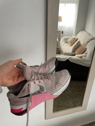 Nike Metcon Crossfit Talla 38.5 Rosa