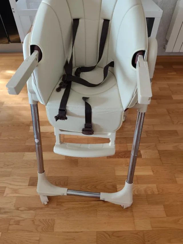 Trona regulable para bebé