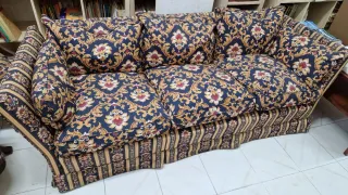 Conjunto Sofá 3+2 Plazas y 2 Sillas