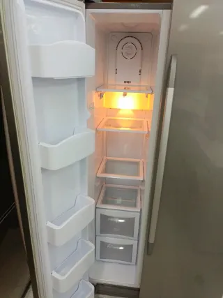 Nevera Americana marca Daewoo 180/90cm con garanti