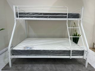 Litera matrimonial blanca metálica