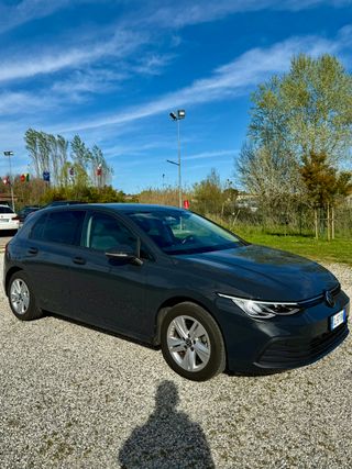 Volkswagen Golf 2023