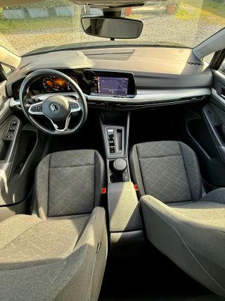 Volkswagen Golf 2023