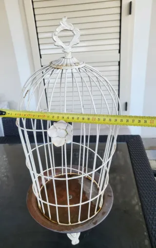 Portavasi decorativo in ferro bianco