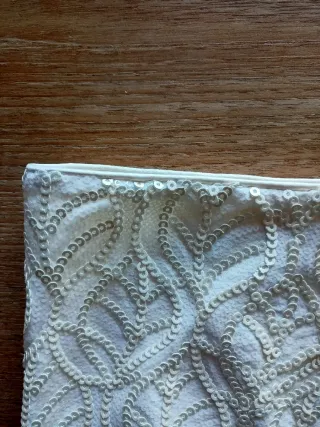 Falda de alta costura de lentejuelas marfil