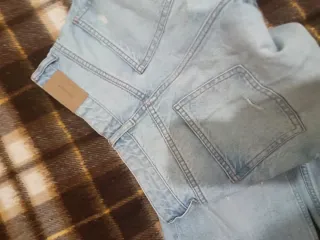 Pantalón Bershka Tiro Alto Denim Azul Roto