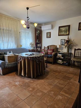 BAJO AMPLIO - 3 Hab + Doble Patio en Av. Lusitania