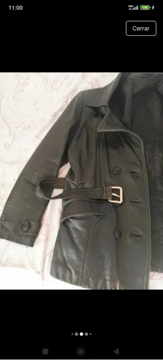 Cazadora de cuero negra