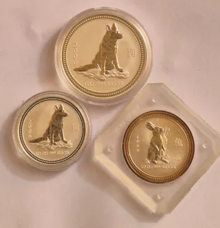 Lote 3 Monedas Año Chino (Perro y Conejo)