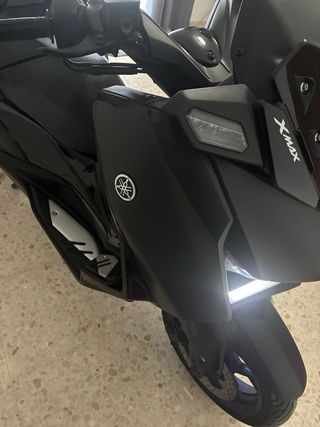 Yamaha XMAX Negra 10.000km
