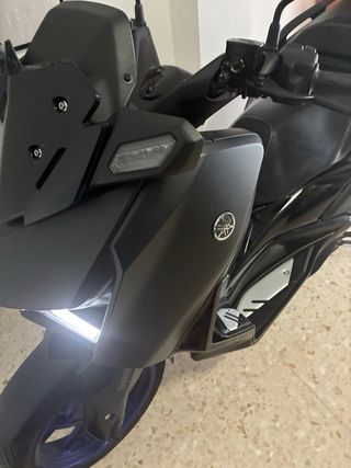 Yamaha XMAX Negra 10.000km