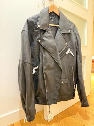 Cazadora Biker Zara Negra Talla XL (Hombre)